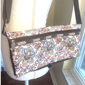 LeSportsac Paisley Brown Shoulder Bag Adjustable Strap Reversible Small Travel
